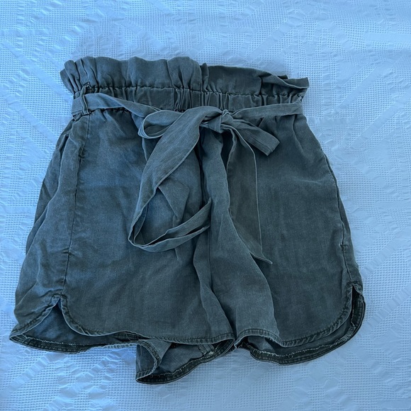 Express Paper-bag shorts - Picture 1 of 1